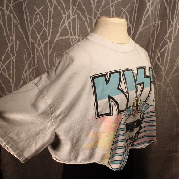 Kiss Crop Top Concert Tee | Medium - Picture 5 of 7